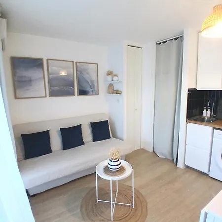 4 Pers, 1ere Ligne, Piscine, Vue Laterale * La Grande Motte